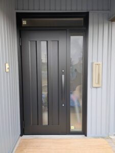 玄関　リシェント　施工後　一宮市