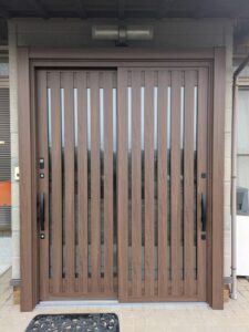 稲沢市　リシェント　玄関引戸　施工後