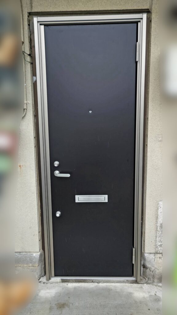 リシェントアパートドア