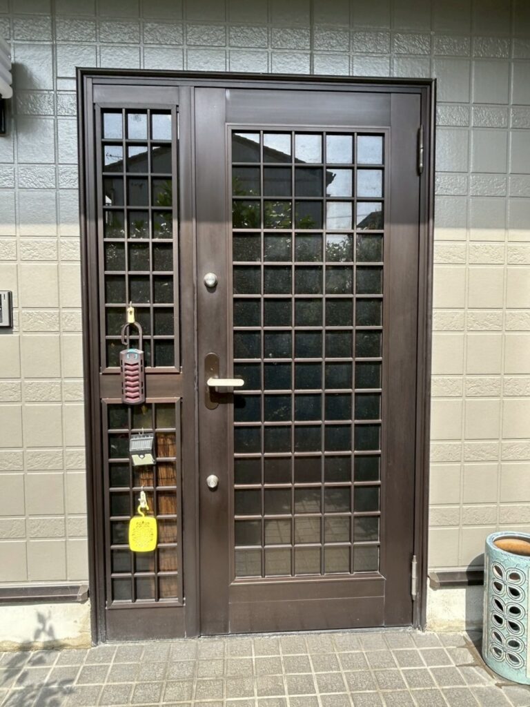 玄関　リフォーム　リシェント　岐阜市　交換前