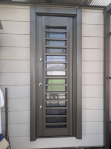 勝手口　リフォーム　施工後　一宮市