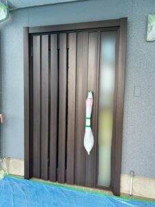 玄関　リシェント　施工後　各務原市