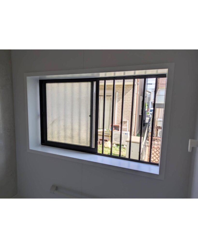 浴室　内窓　インプラス　一宮市　施工前