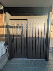 一宮市　リシェント　玄関引戸　施工後