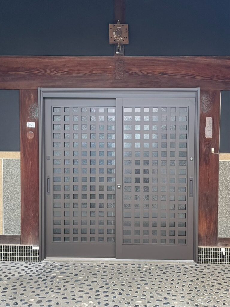 リシェント玄関引戸