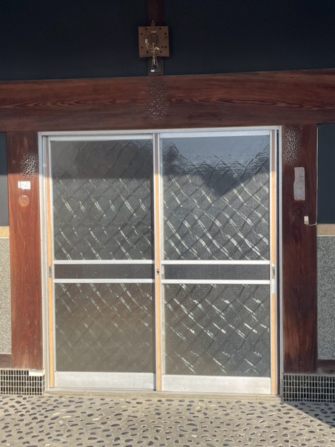 玄関　玄関引戸　リフォーム　笠松町　施工前
