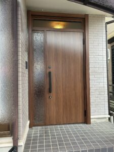 玄関　リシェント　施工後　岐阜市