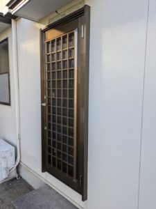 勝手口　リフォーム　リシェント　各務原市　施工後