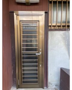 勝手口　リフォーム　リシェント　岐阜市　施工後