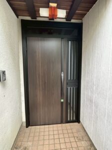 玄関　リシェント　施工後　瑞穂市