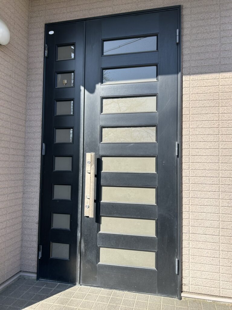 玄関　リシェント　施工前　瑞穂市