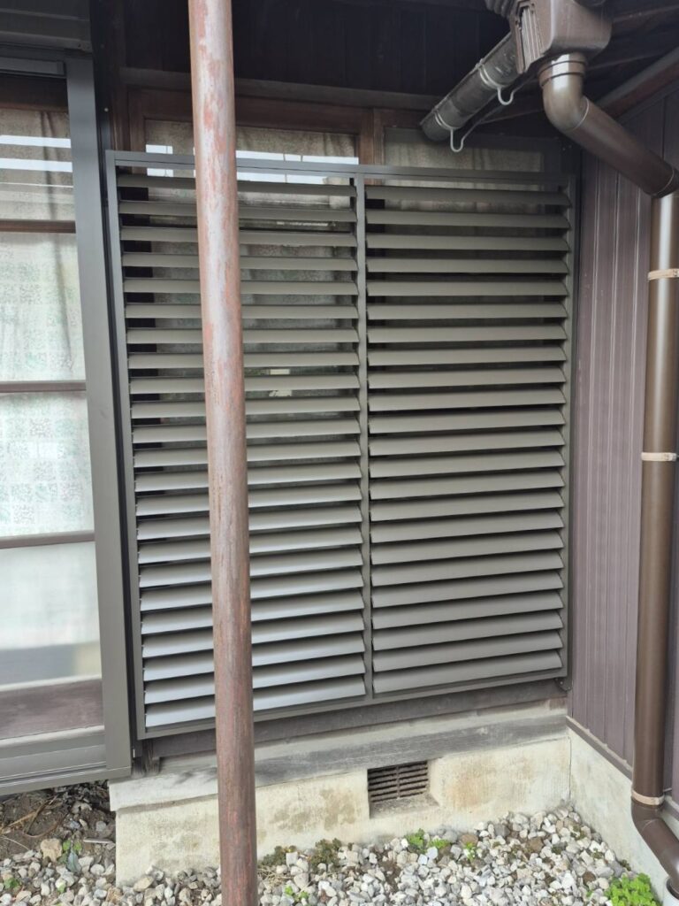 目隠し可動ルーバー